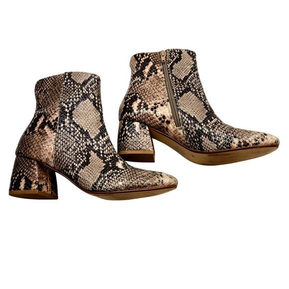 Chinese Laundry Women's Shoes 6 Snake Skin Closed Toe Ankle Boots Booties - Picture 2 of 8